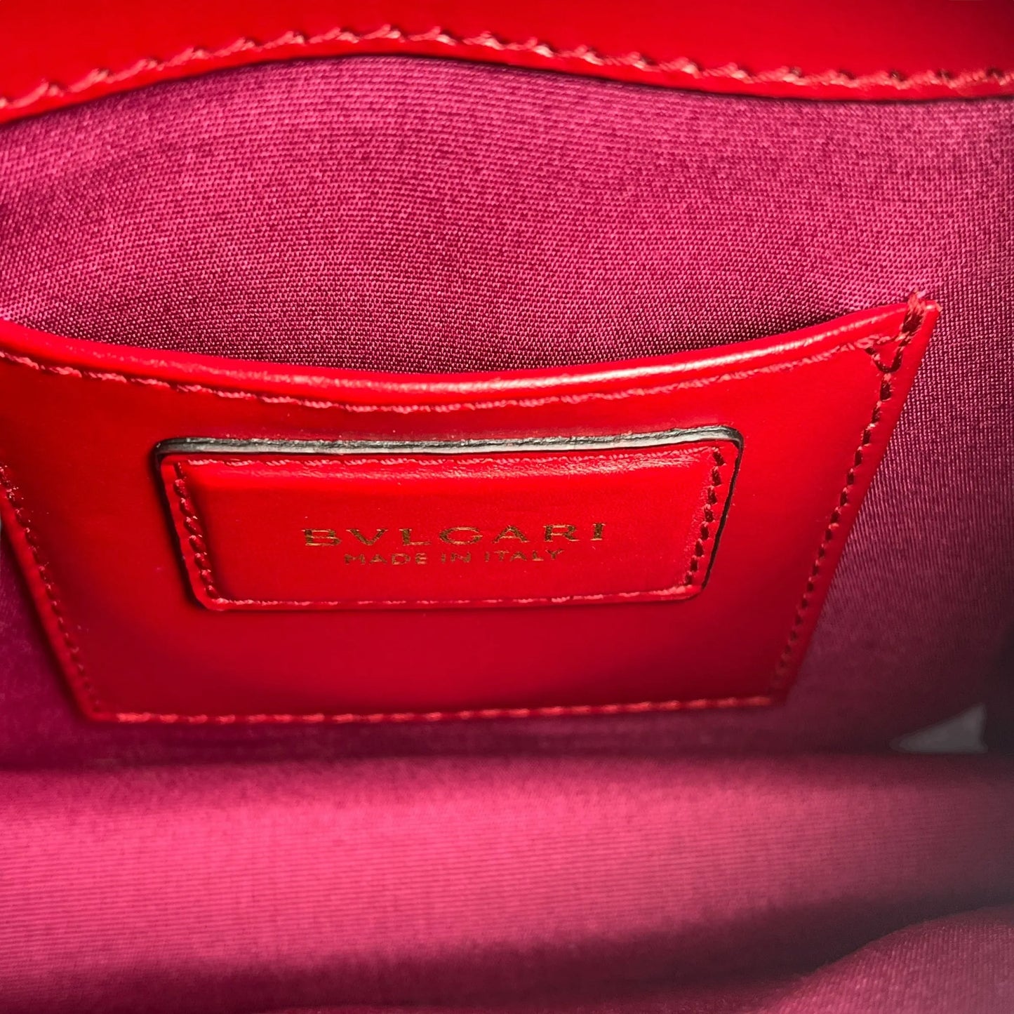 BVLGARI Serpenti Forever Crossbody Bag Chain Shouder Bag - Red