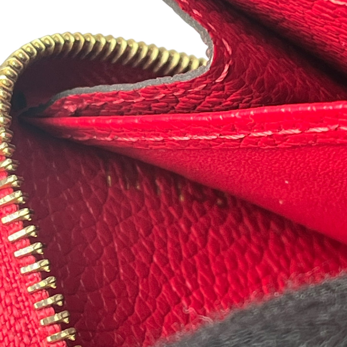 Louis Vuitton Monogram Empreinte Zippy Coin Case - Red