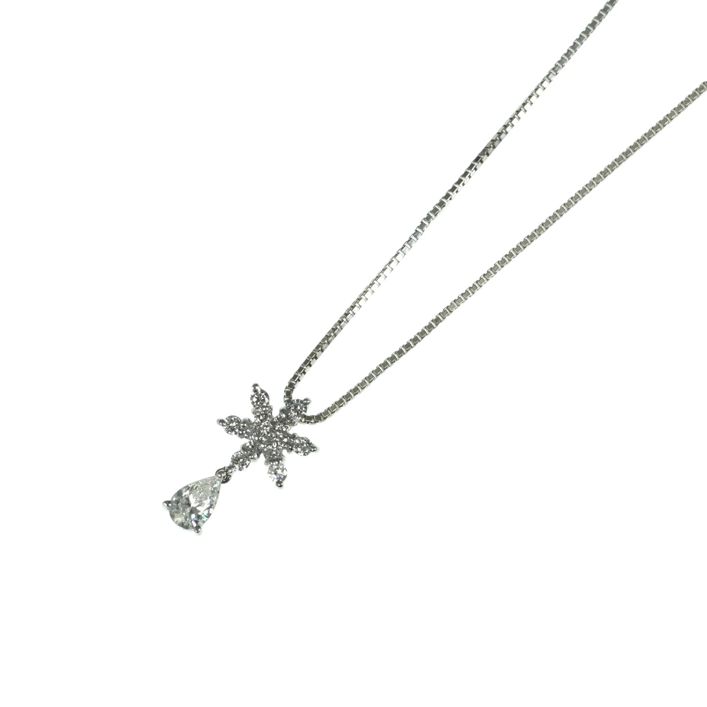 K18 White Gold Diamond Necklace