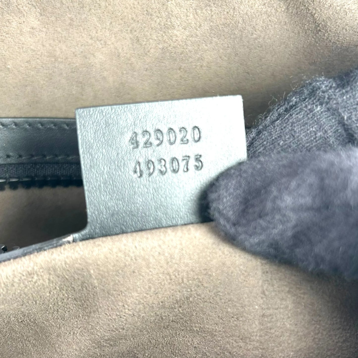 GUCCI GG Supreme Canvas Small Backpack - Beige Black