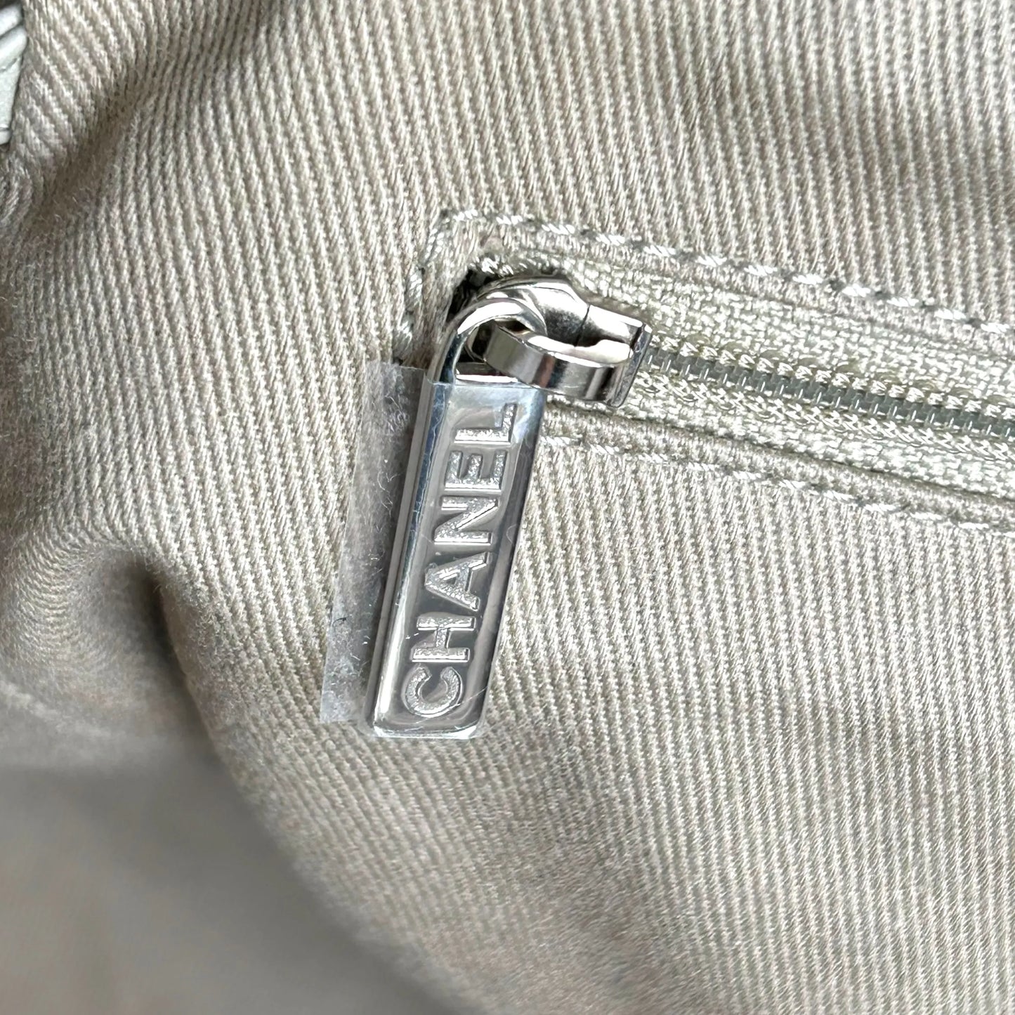 CHANEL Deauville Tote Bag - Cream Beige