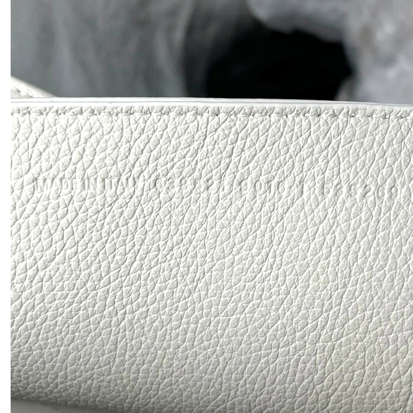 Balenciaga Neo Classic City Hand Bag - White