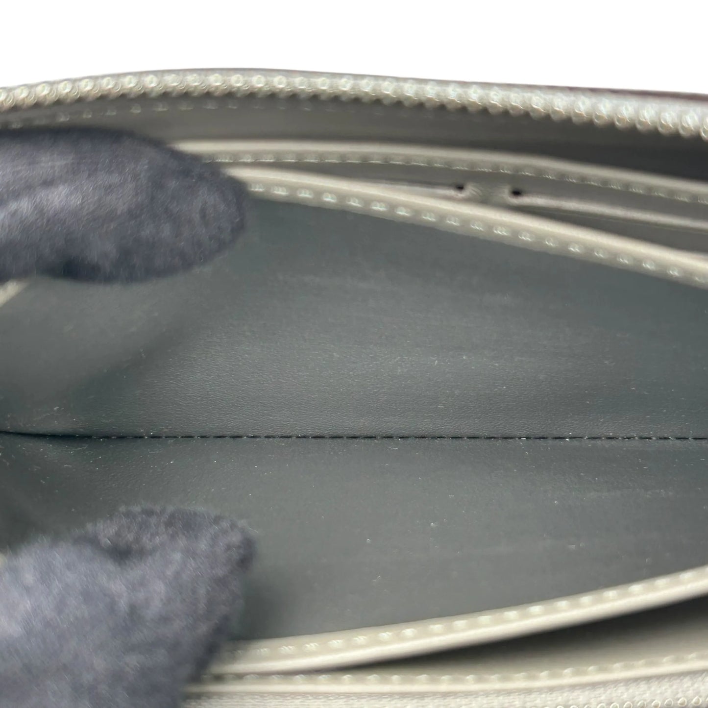 Louis Vuitton Monogram Mahina Long Wallet - Silver