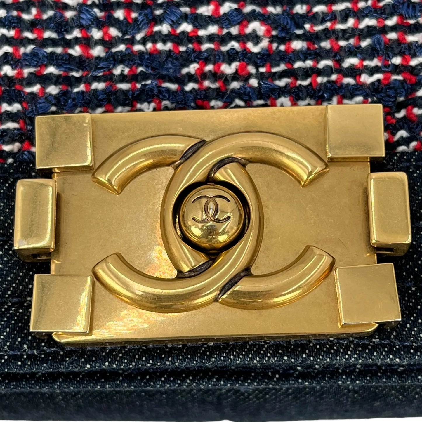 CHANEL Boy Flap Bag Chain Shoulder Bag - Navy