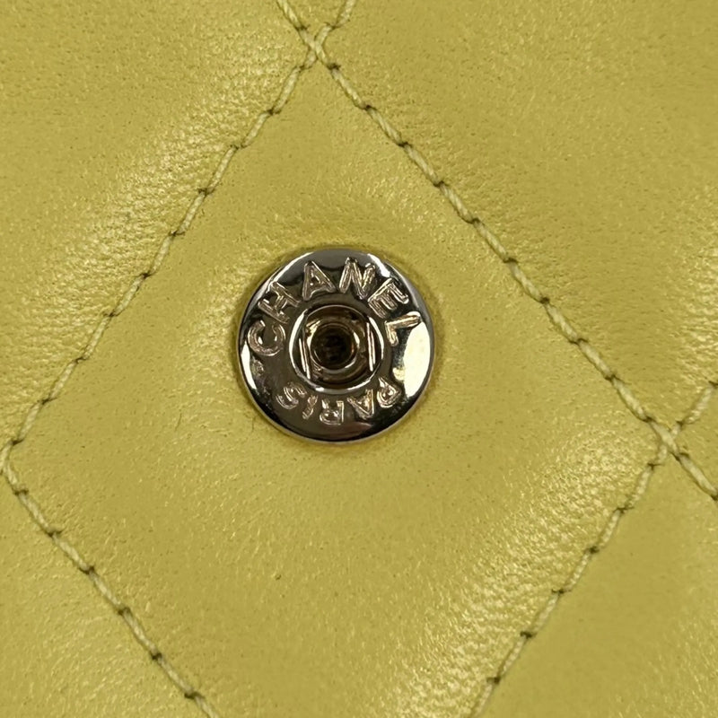 CHANEL Matelasse Classic Flap Lambskin Coin Case - Yellow