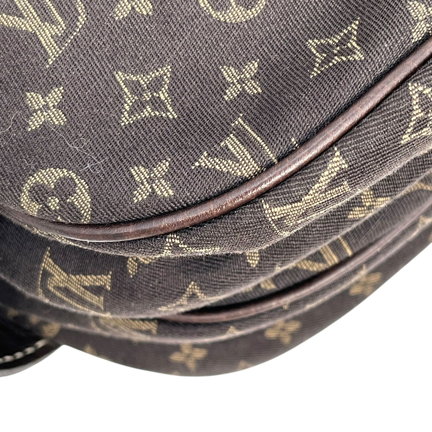 Louis Vuitton Saumur30 mini lin