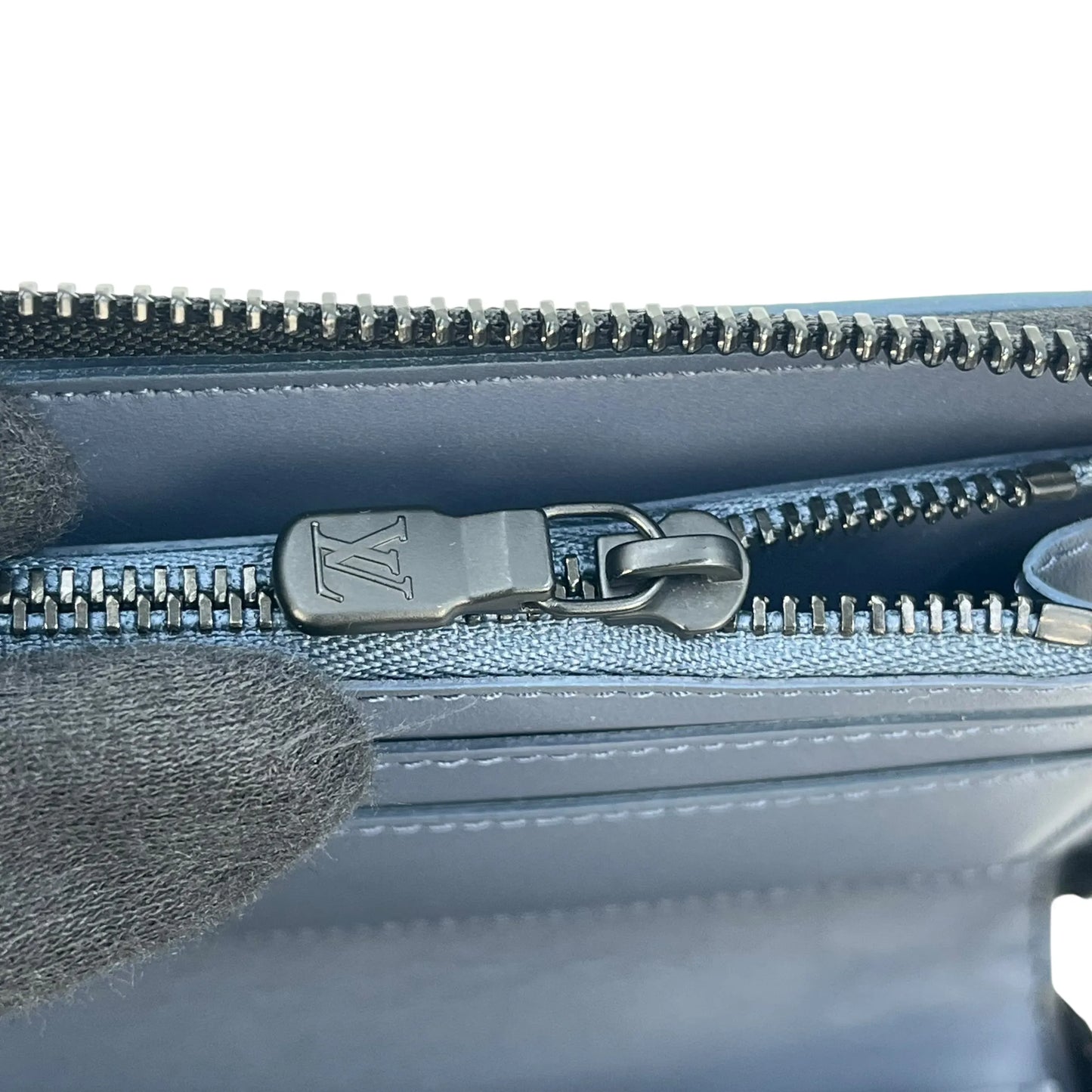 Louis Vuitton Vertical Zippy Long Wallet - Navy