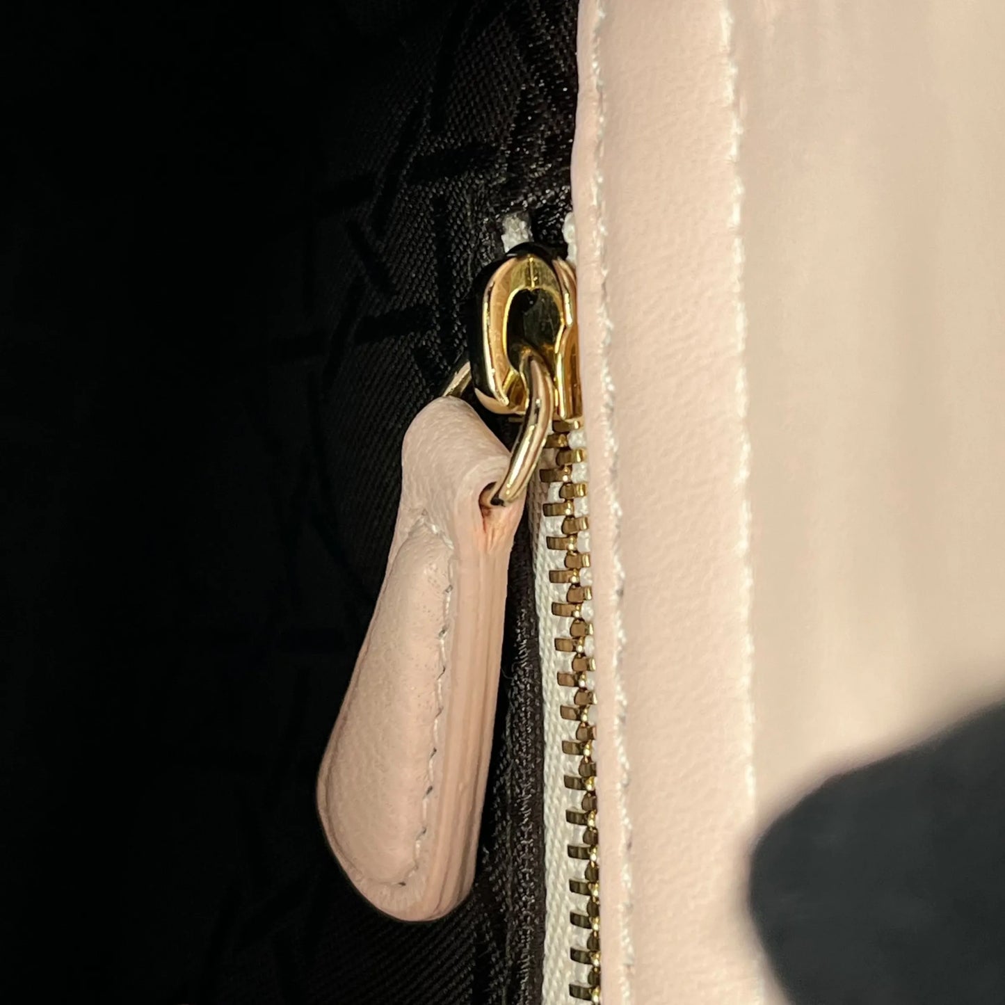 Dior Small Lady Dior My ABCDior Leather Hand Bag - Pink