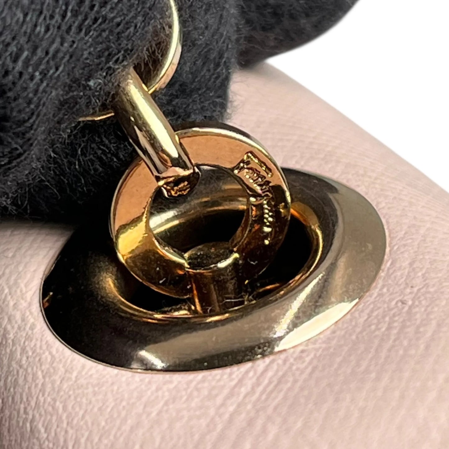 Ferragamo Gancini Hand Bag - Pink