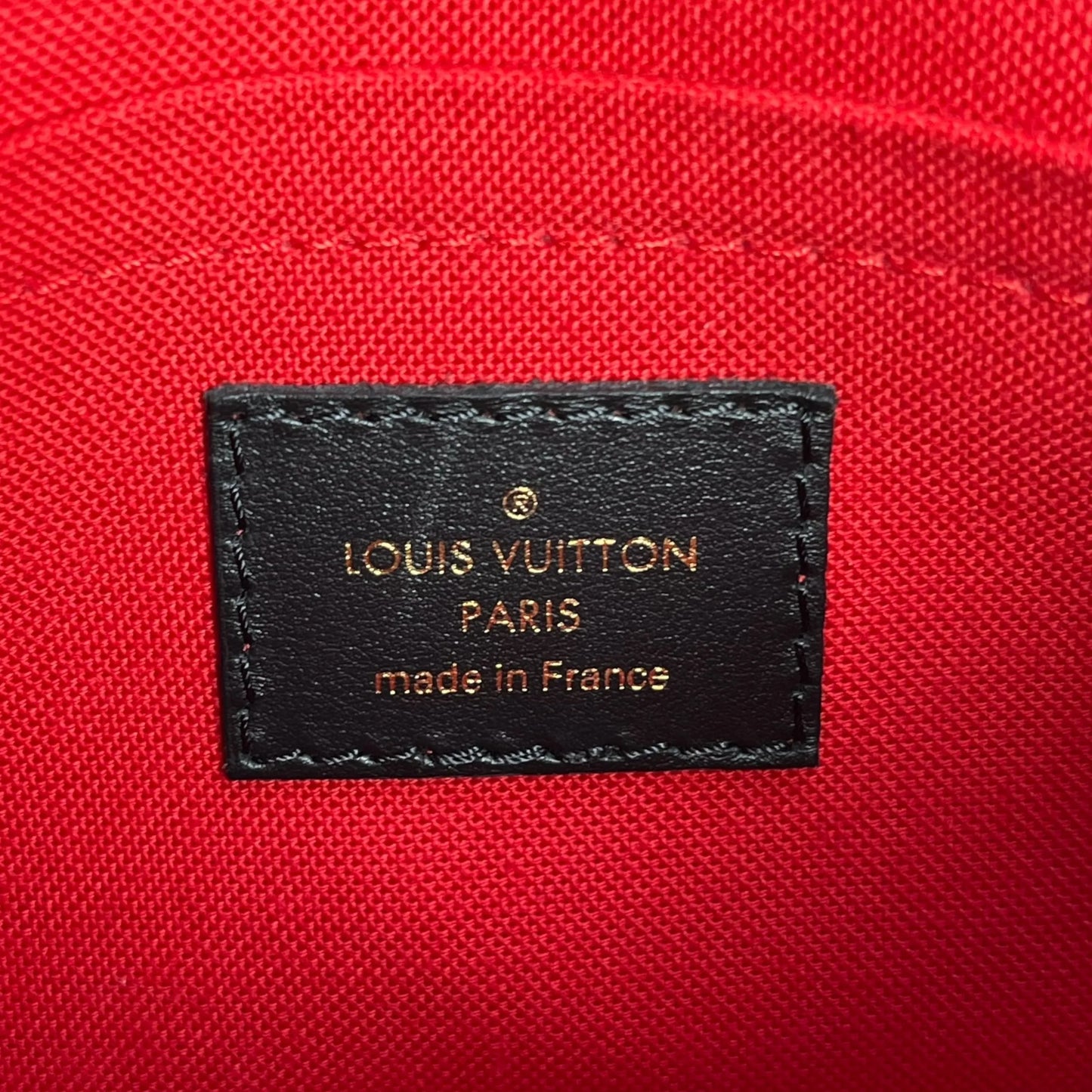 Louis Vuitton Monogram Reverse On The Go EW - Brown
