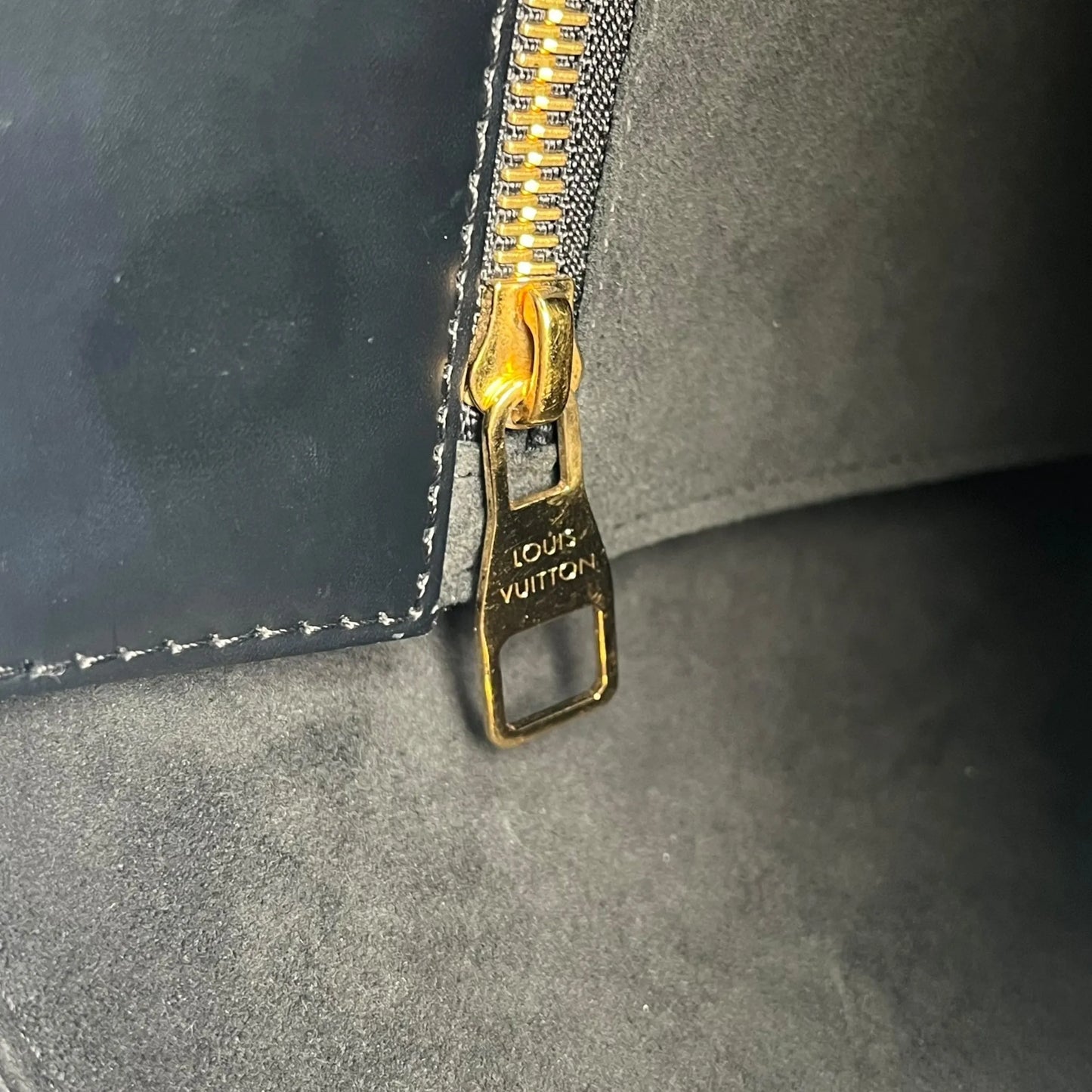 Louis Vuitton Phenix PM Monogram Hand Bag - Brown