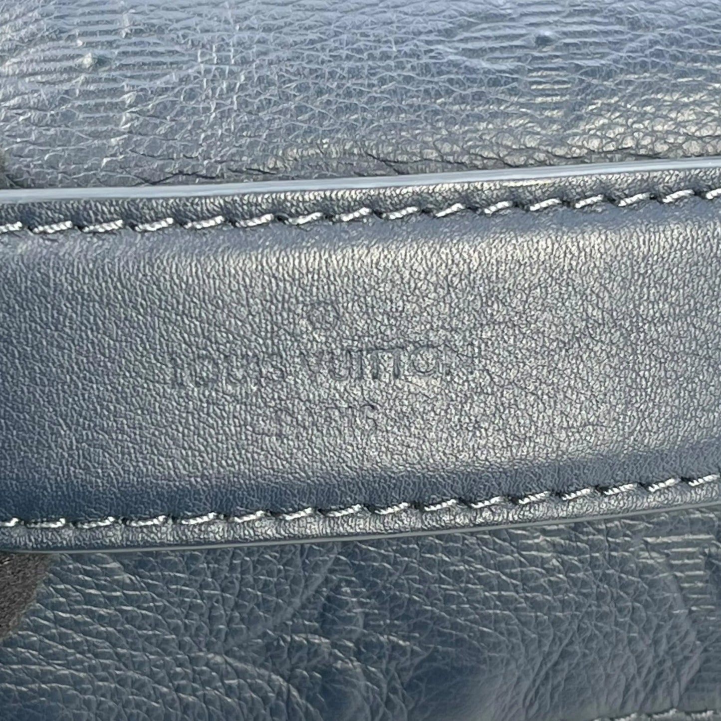 Louis Vuitton Monogram Shadow Discovery Bum Bag Body Bag - Navy