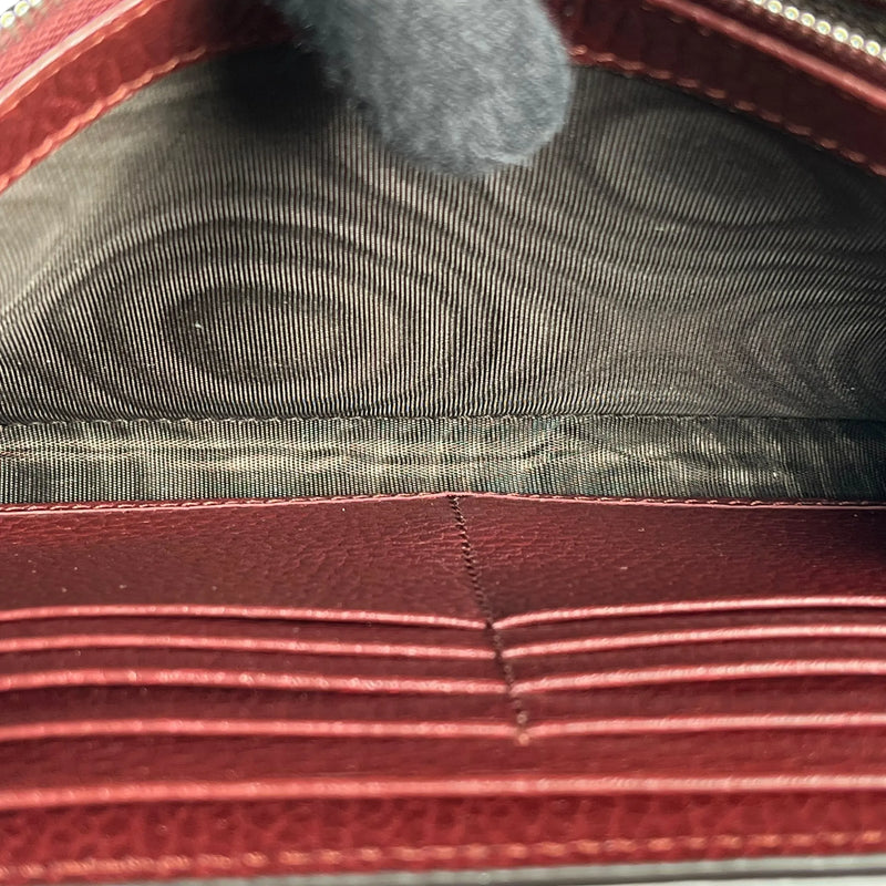 GUCCI Dionysus GG Supreme Chain Wallet - Red