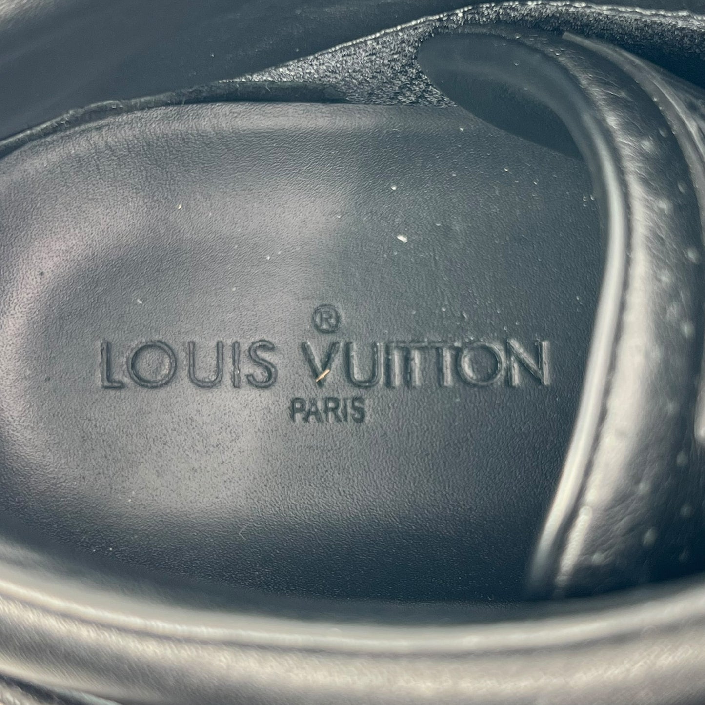 Louis Vuitton Black Leather Sneakers Men’s