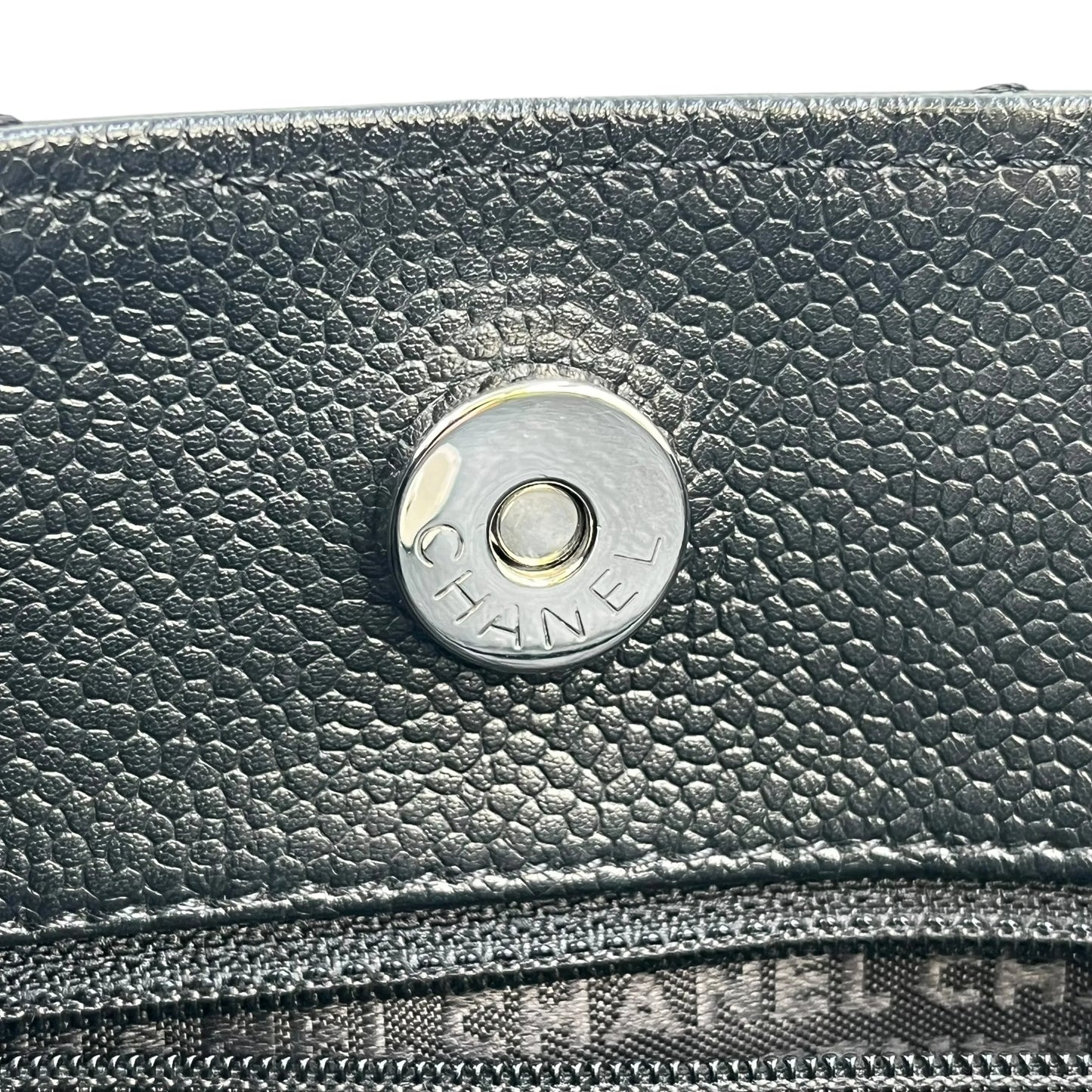 CHANEL Chocolate Bar Tote Bag - Black