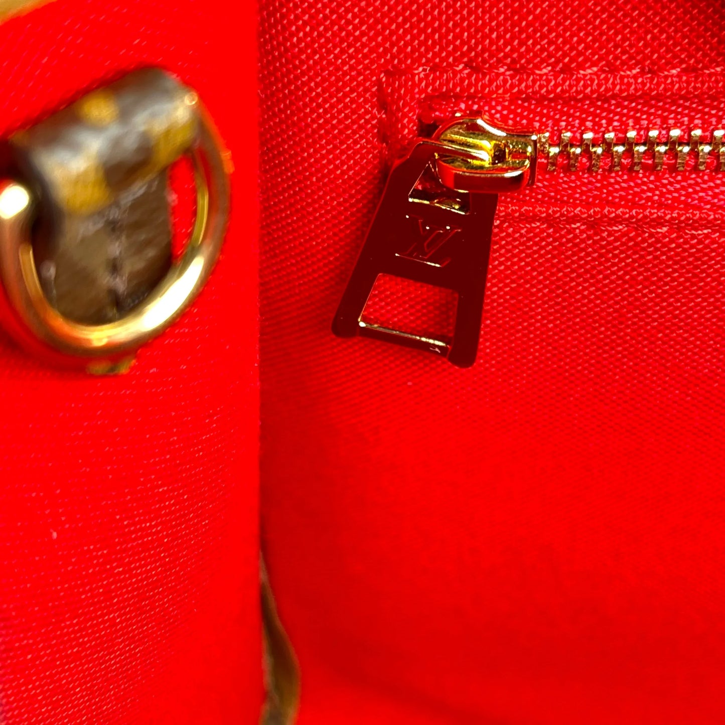 Louis Vuitton Gaint Monogram On The Go PM Hand Bag - Brown - M46373