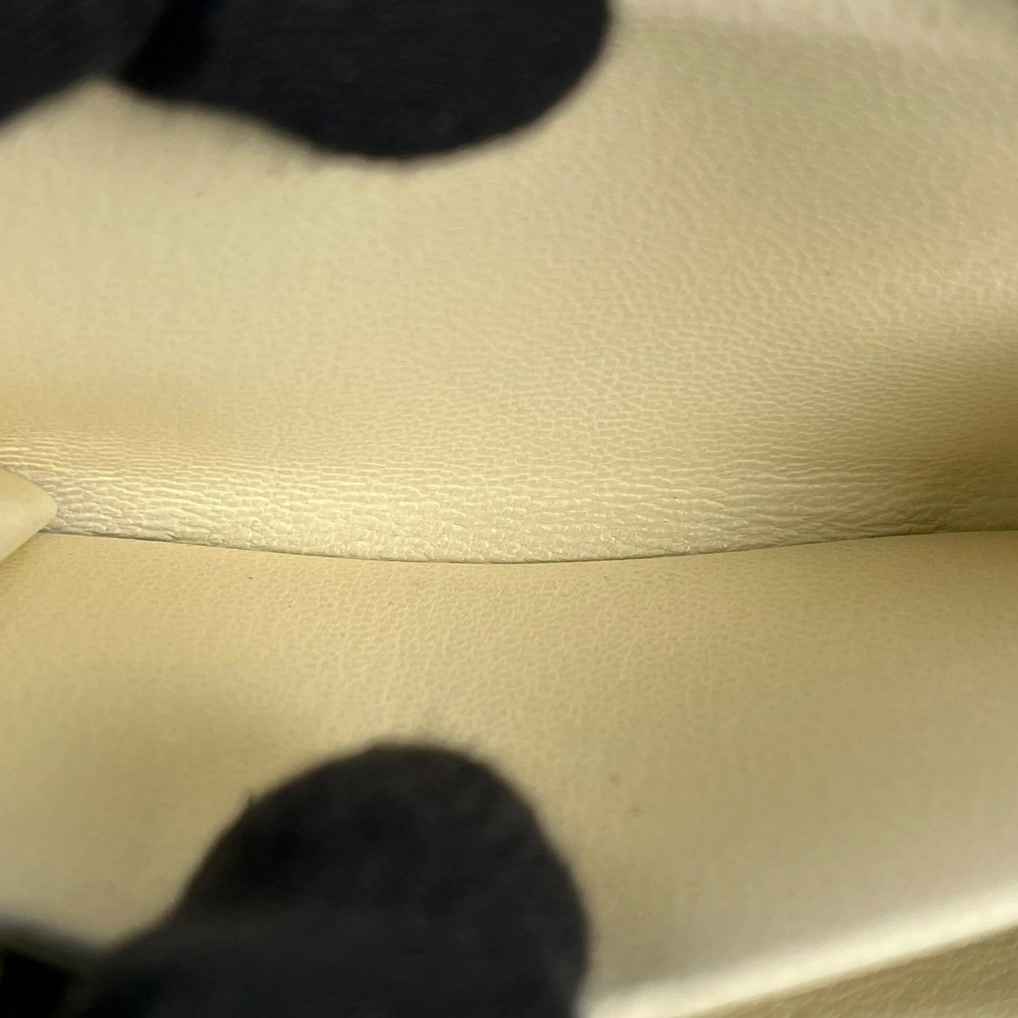 Louis Vuitton Monogram Portefeuille Lou Compact Wallet - White