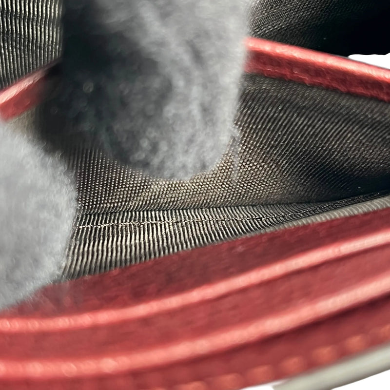 GUCCI Dionysus GG Supreme Chain Wallet - Red