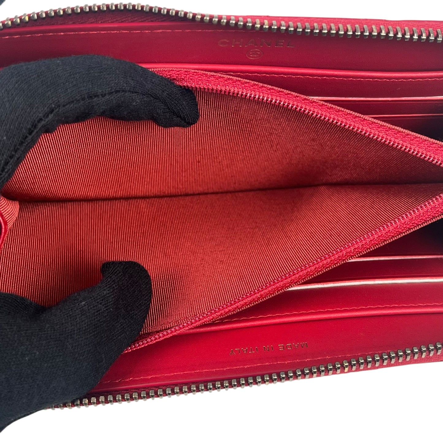 CHANEL Matelasse 2.55 Round Fastener Long Wallet - Red