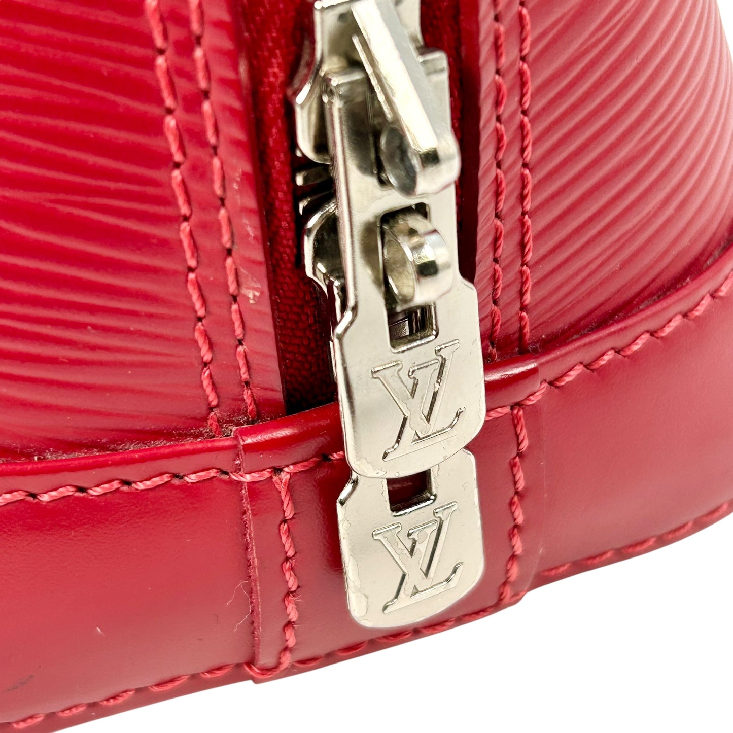 Louis Vuitton Epi Alma BB - Red