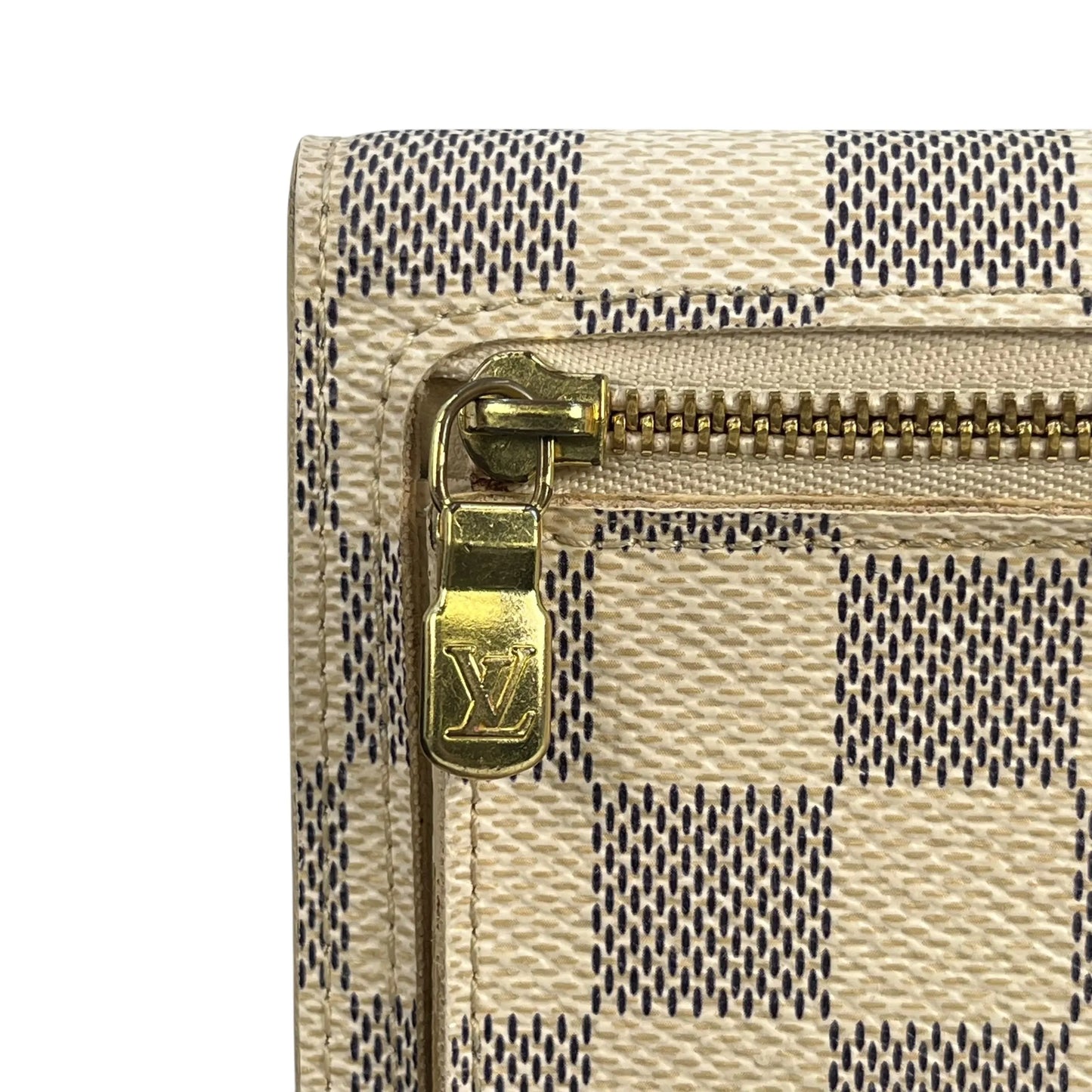 Louis Vuitton Damier Portefeuille Koala Compact Wallet - White