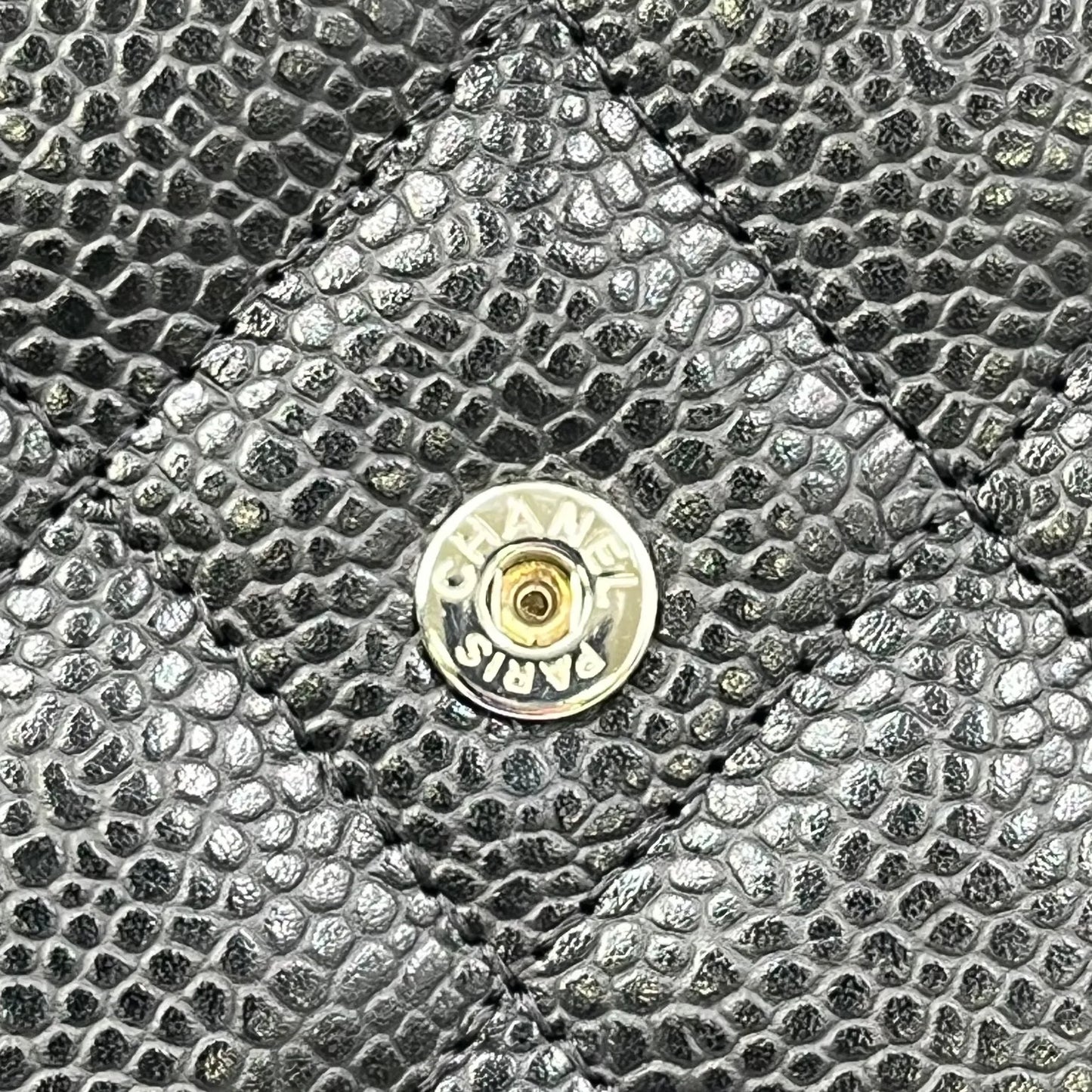 CHANEL Materasse Caviar Skin Classic Flap Long Wallet - Black