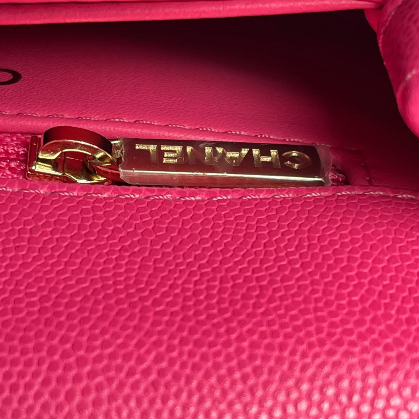 CHANEL Coco Handle 19XXS Caviar Skin Hand Bag - Pink