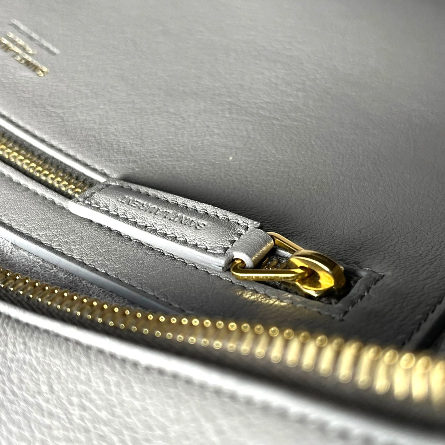Saint Laurent Cabas Leather Hand Bag - Gray