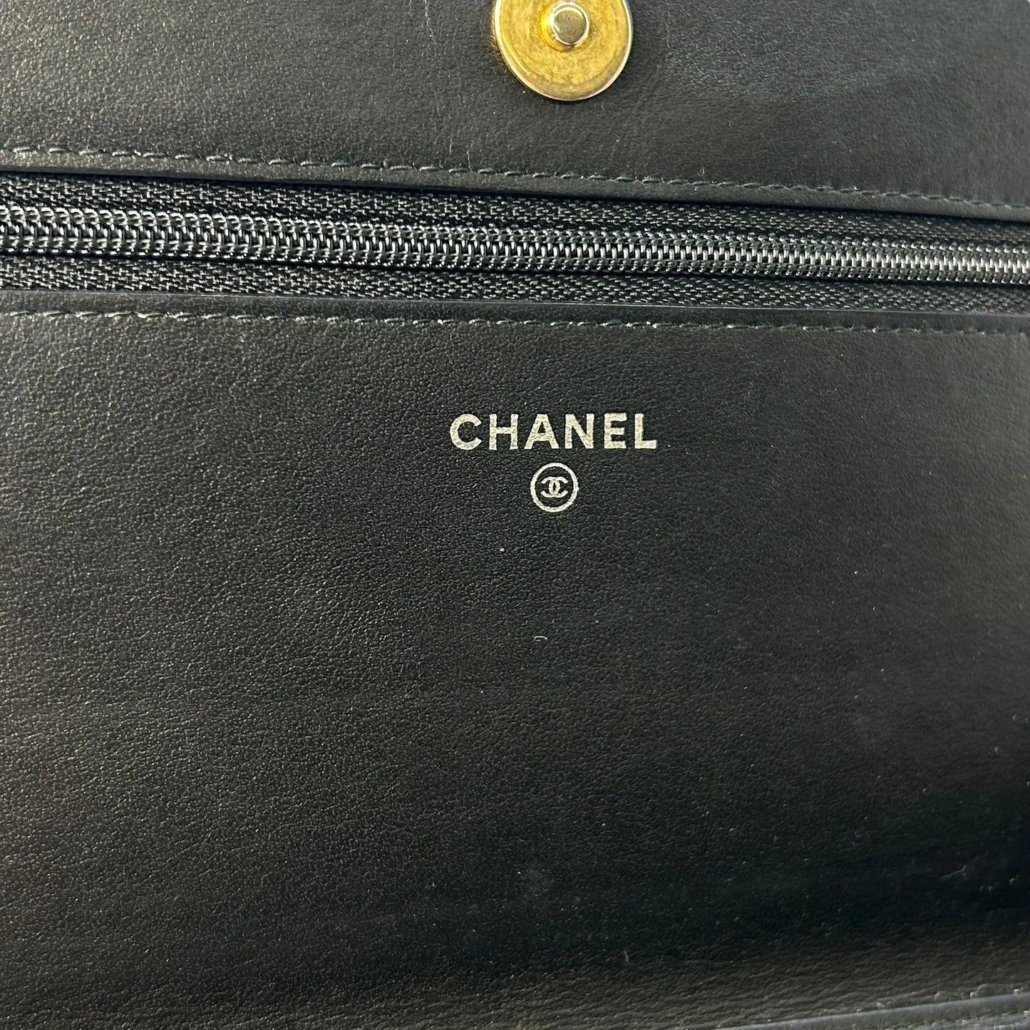 CHANEL Gabrielle Chain Wallet (WOC) - Beige × Black