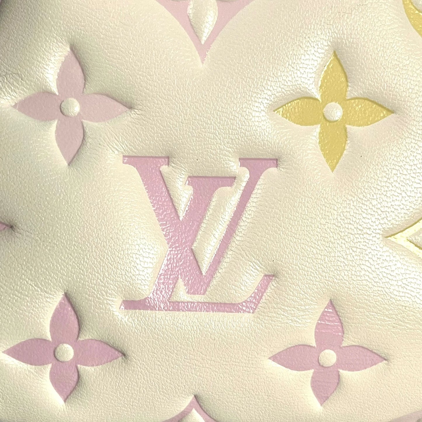 Louis Vuitton Monogram Portefeuille Lou Compact Wallet - White