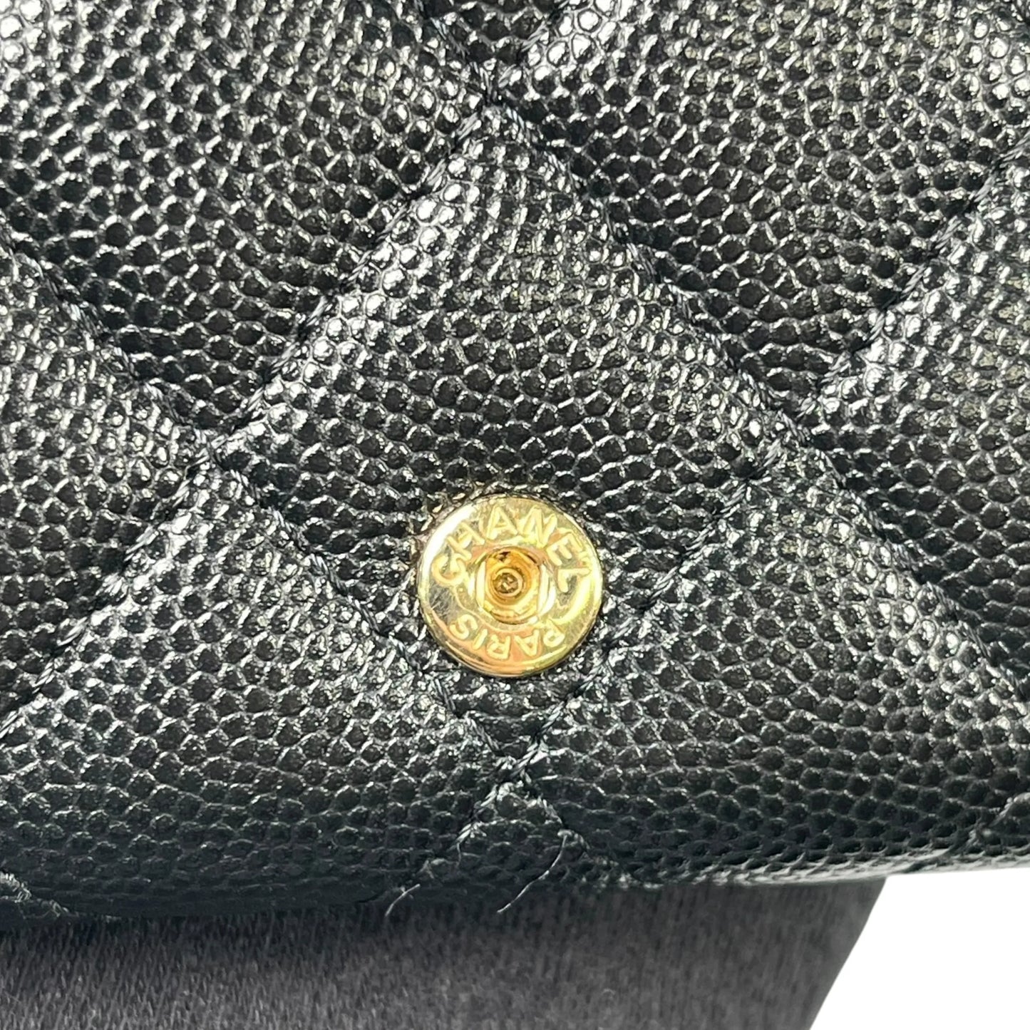 CHANEL Classic Small Flap Compact Wallet Caviar Skin - Black