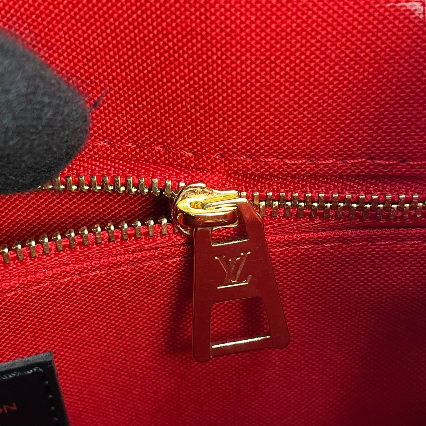 Louis Vuitton On The Go PM Hand Bag Shoulder Bag - Brown