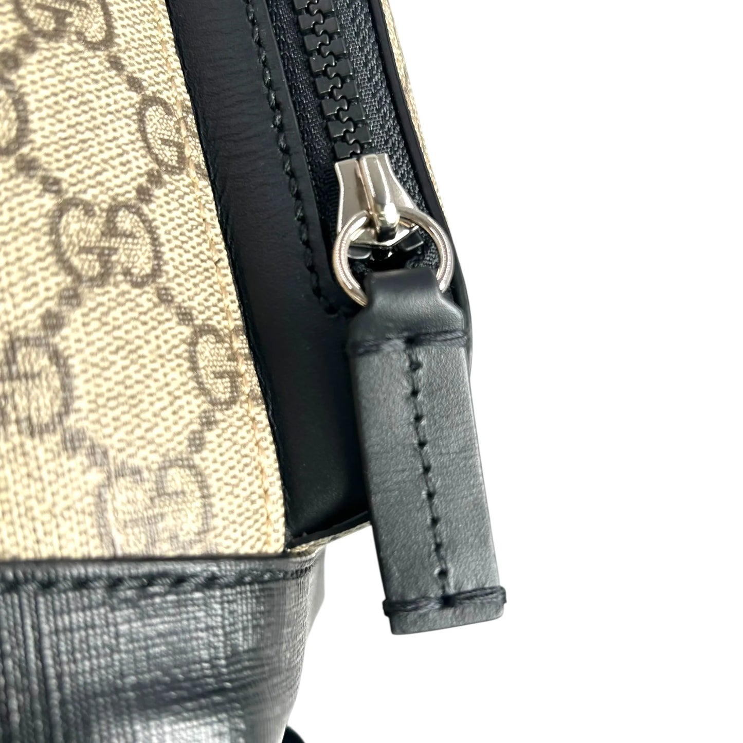 GUCCI GG Supreme Canvas Small Backpack - Beige Black