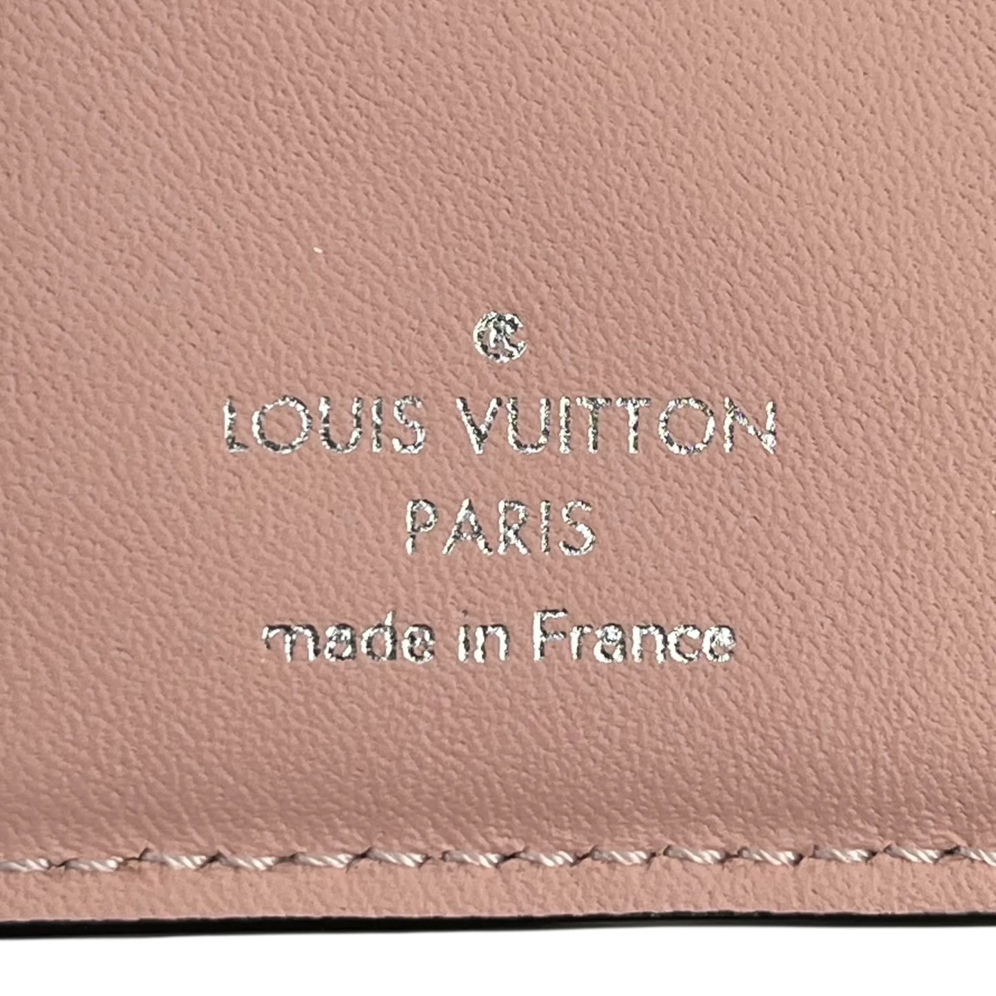 Louis Vuitton Portefeuille Clea Compact Wallet - White