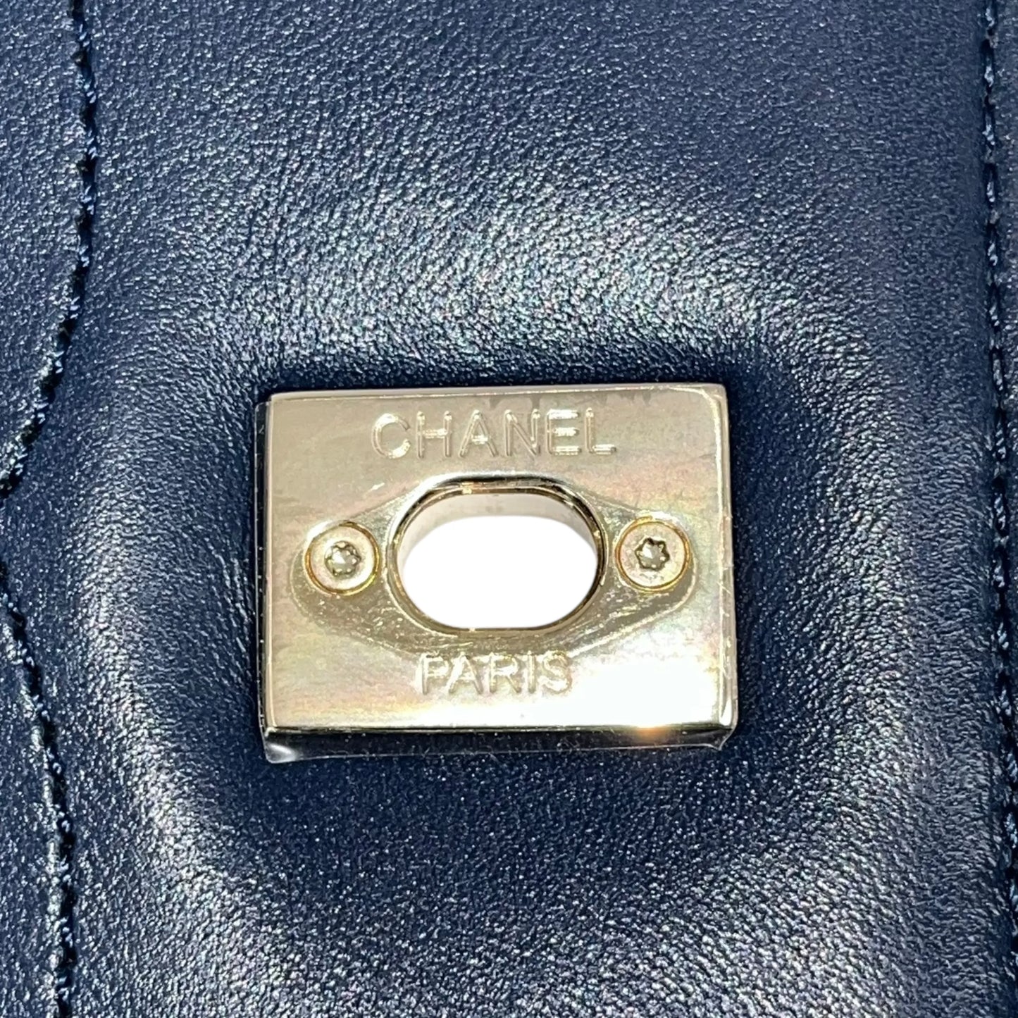 CHANEL Materasse Top Handle Trendy CC Chain Shoulder Bag - Navy