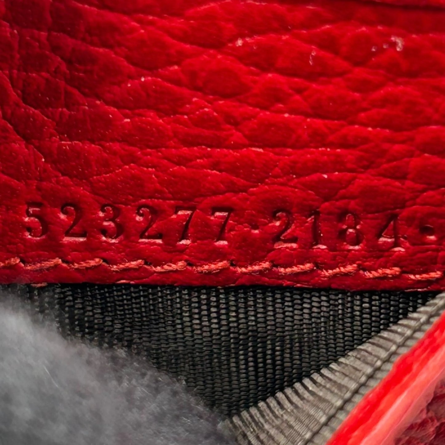 GUCCI GG Marmont Compact Wallet - Red