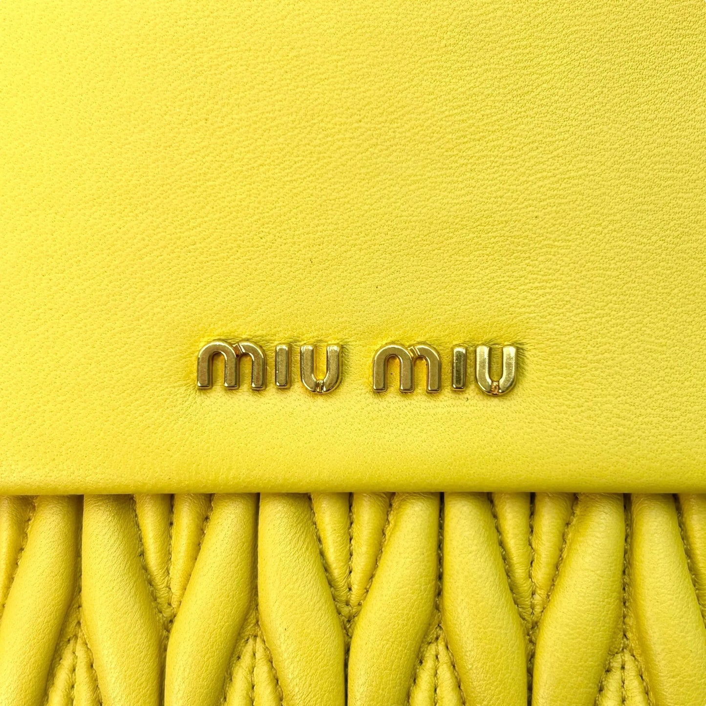MIUMIU Materasse Long Wallet - Yellow