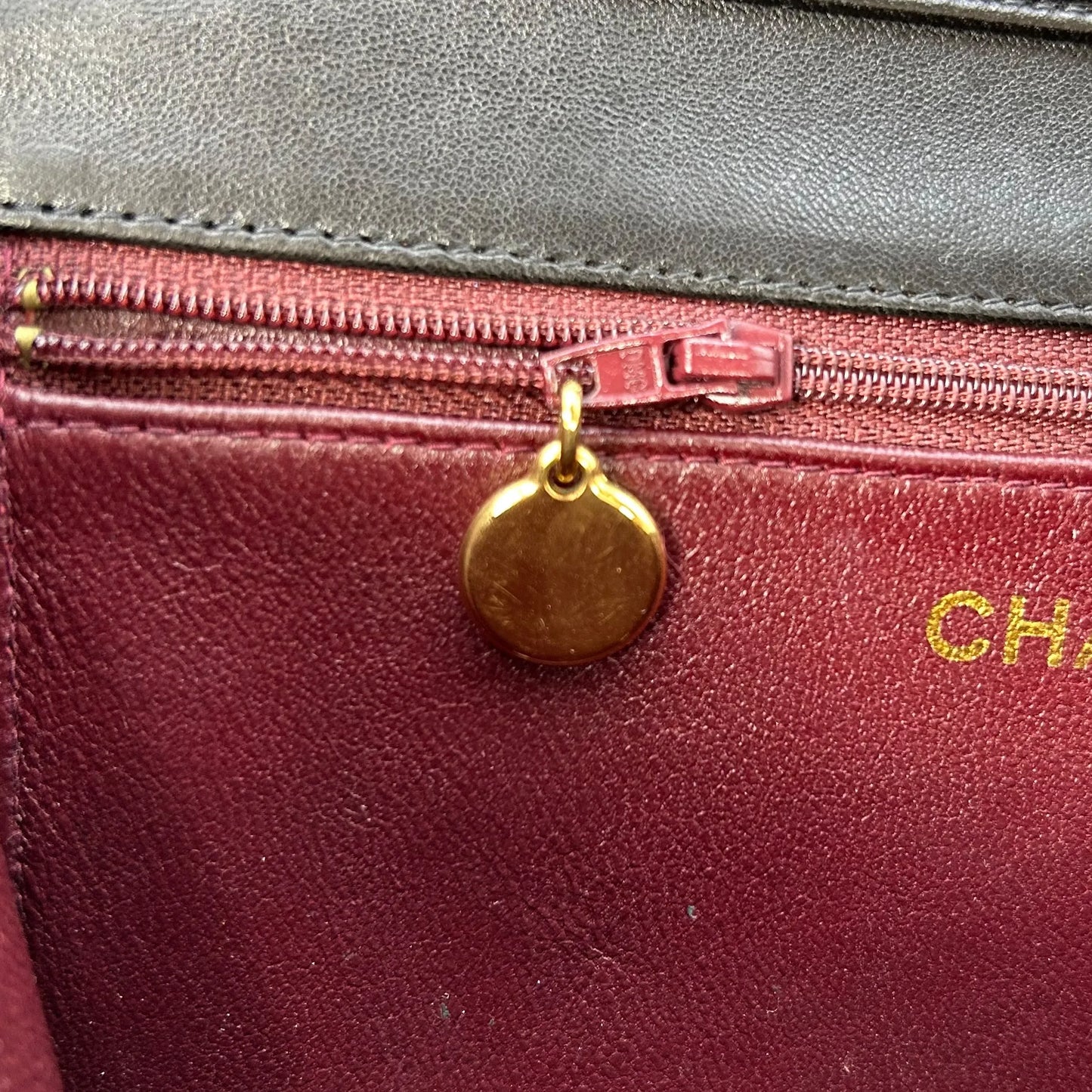 CHANEL Matelasse Lambskin Chain Shoulder Bag - Black