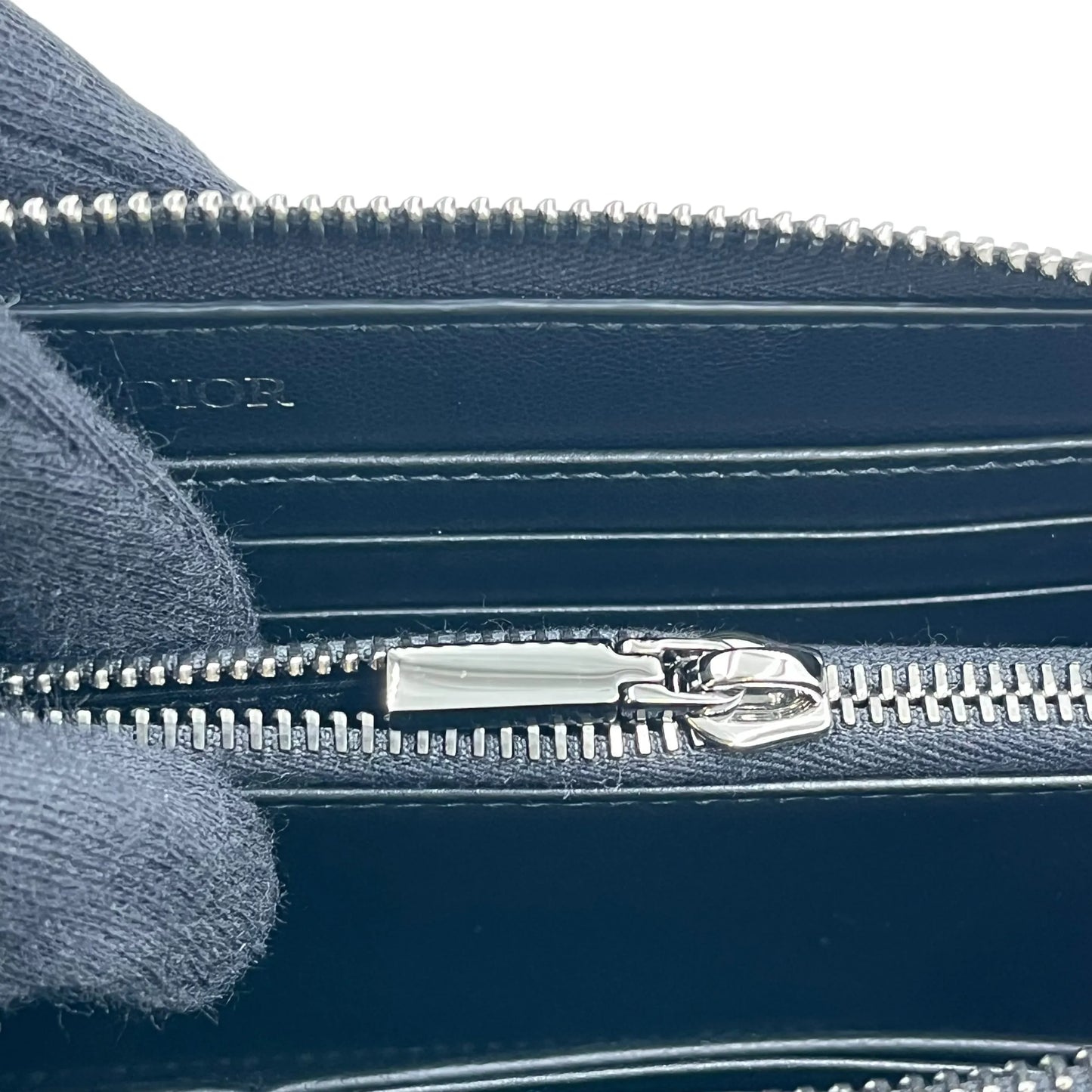 Dior CD Icon Round Zipper Long Wallet - Black