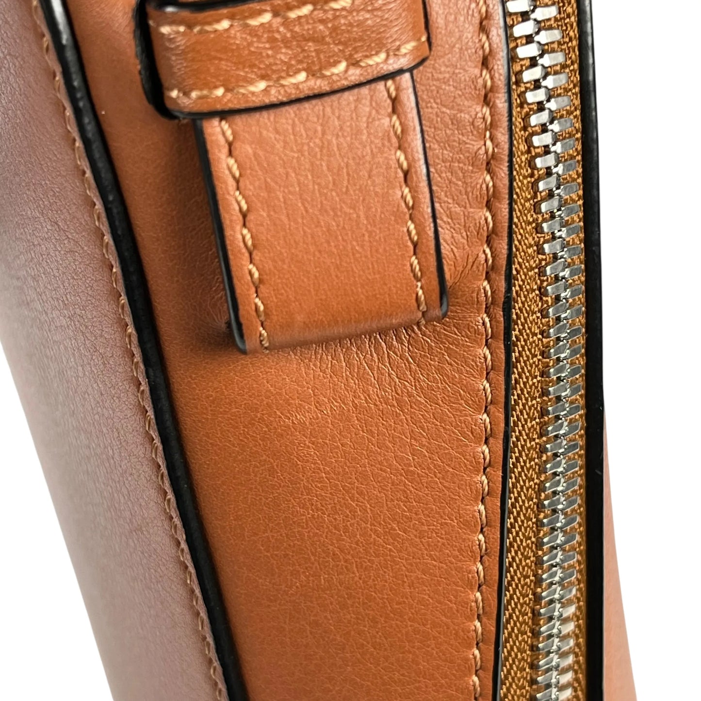 LOEWE Box Shoulder Bag Calfskin - Brown