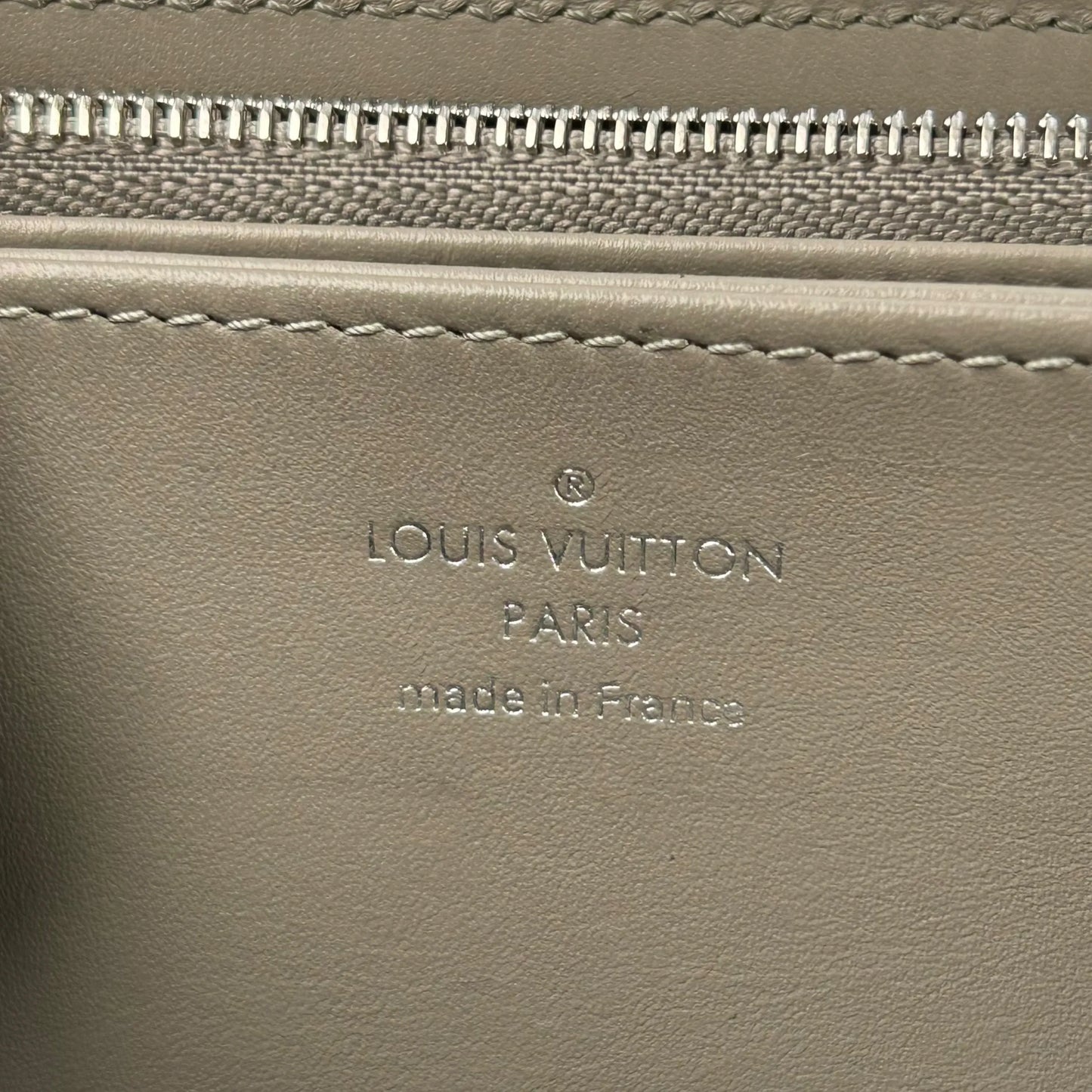 Louis Vuitton Monogram Mahina Long Wallet - Silver