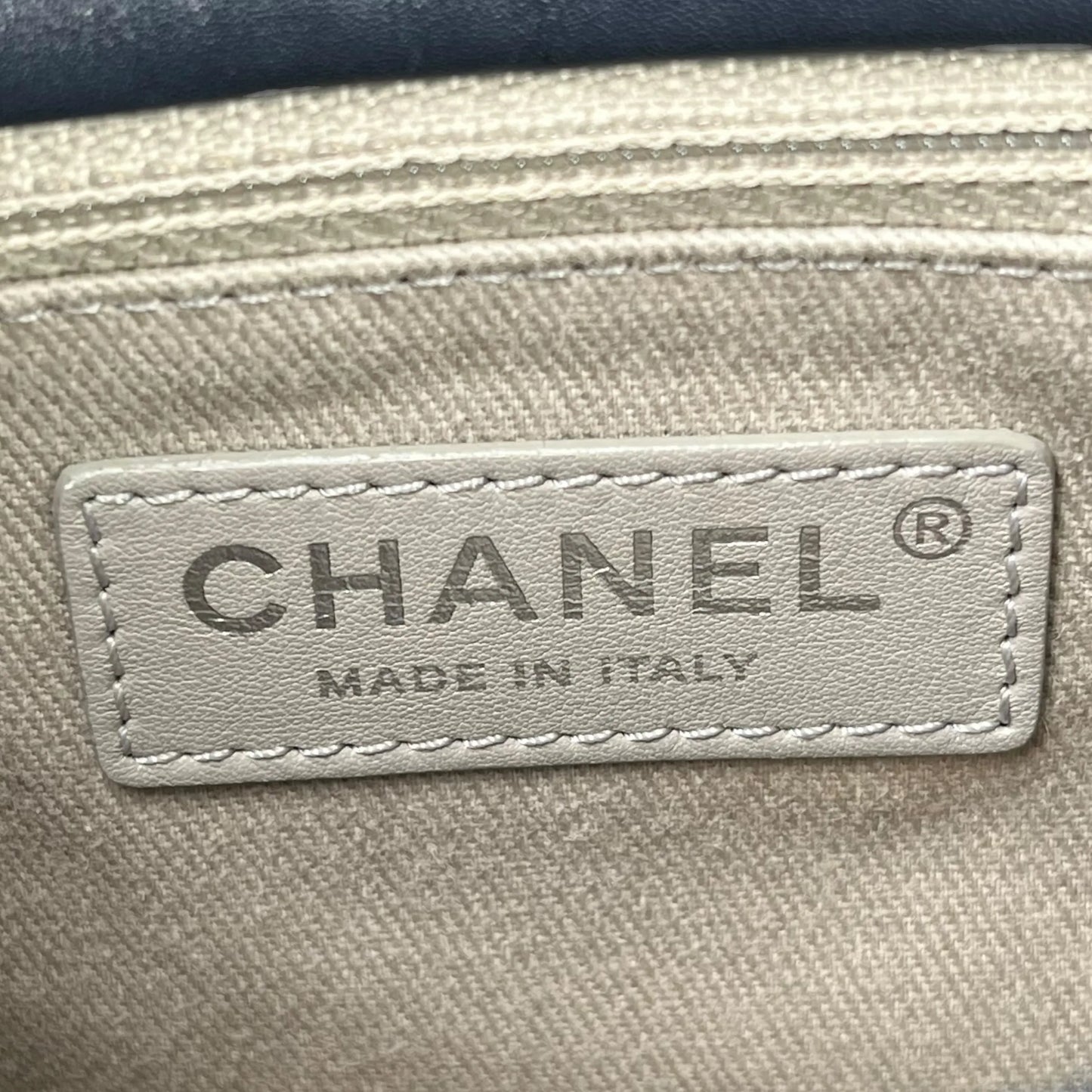 CHANEL Matelasse Tweed and Quilted Aged Calfskin Medium Hand Bag Chain Shoulder Bag - Navy