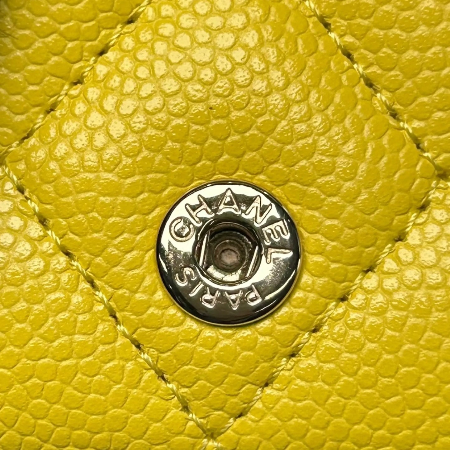 CHANEL Materasse Small Compact Wallet - Yellow