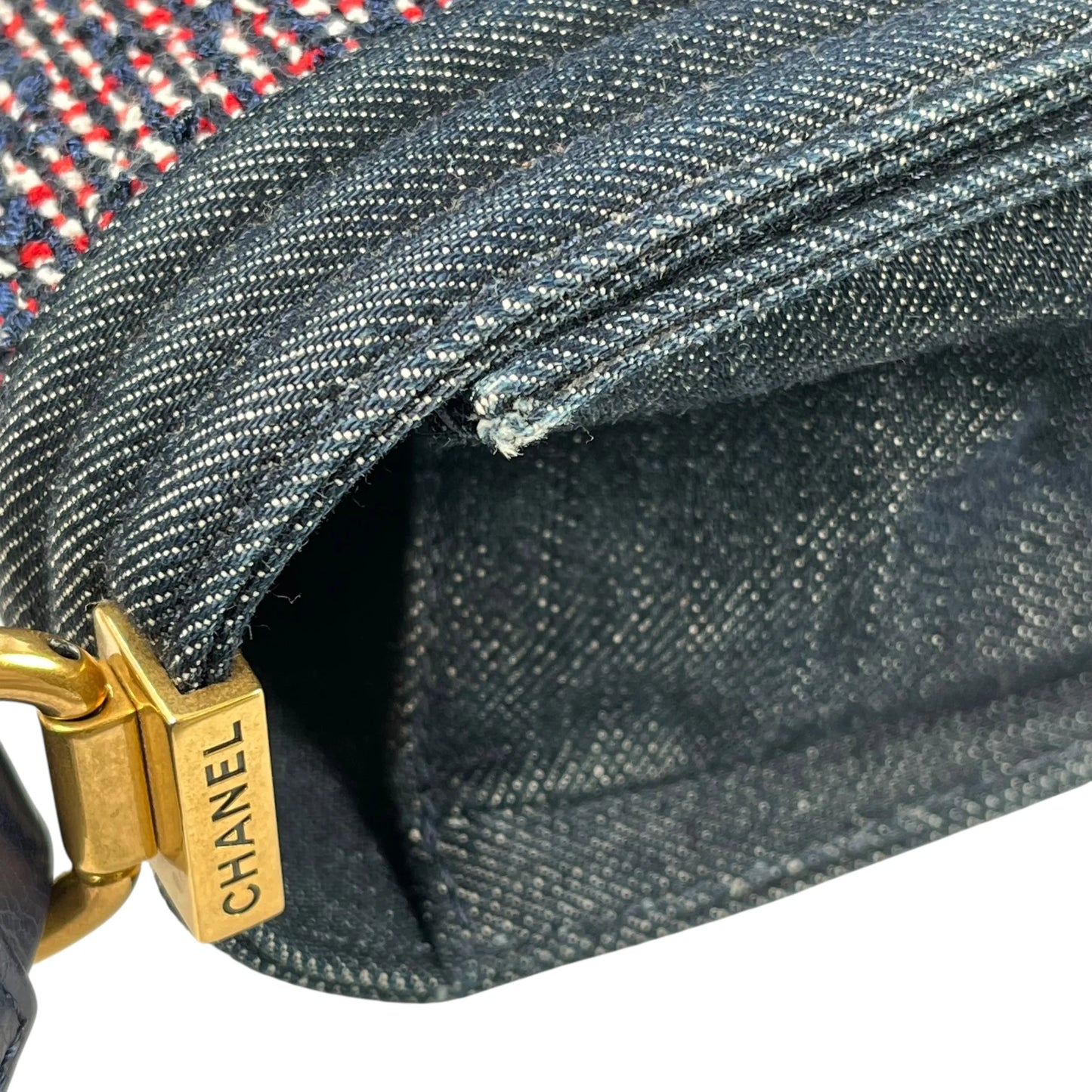 CHANEL Boy Flap Bag Chain Shoulder Bag - Navy