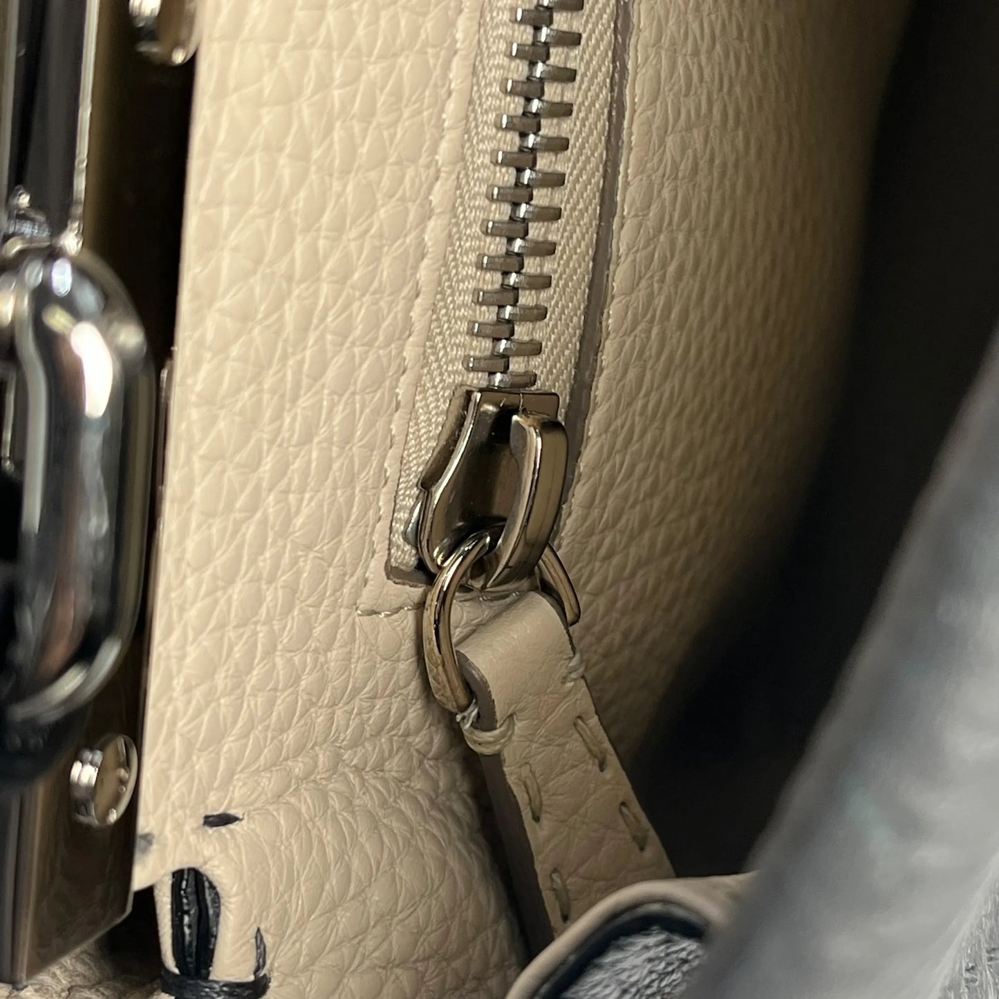 FENDI Peekaboo Leather Hand Bag Shoulder Bag - Gray