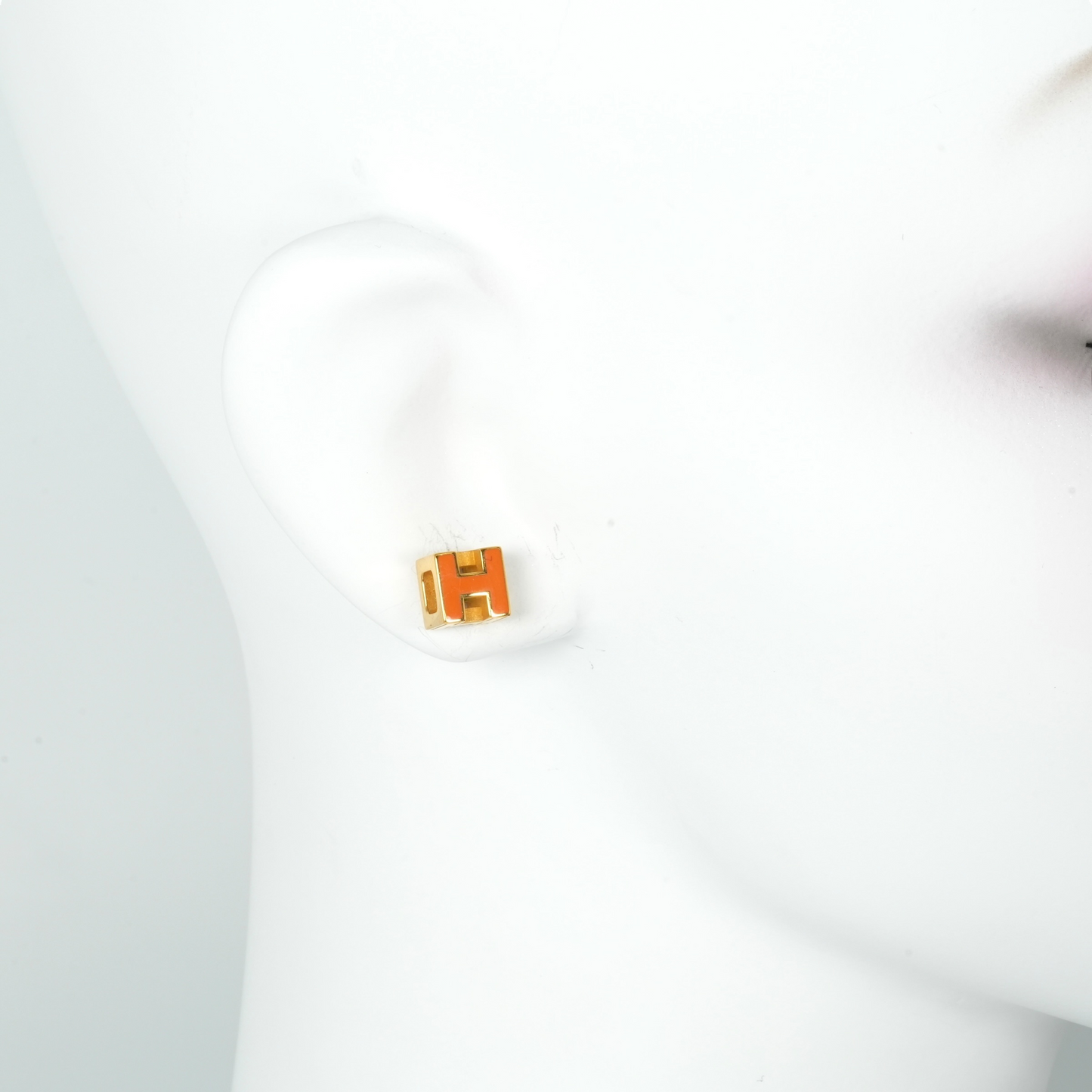HERMES Cage d' H Cube Earring Orange