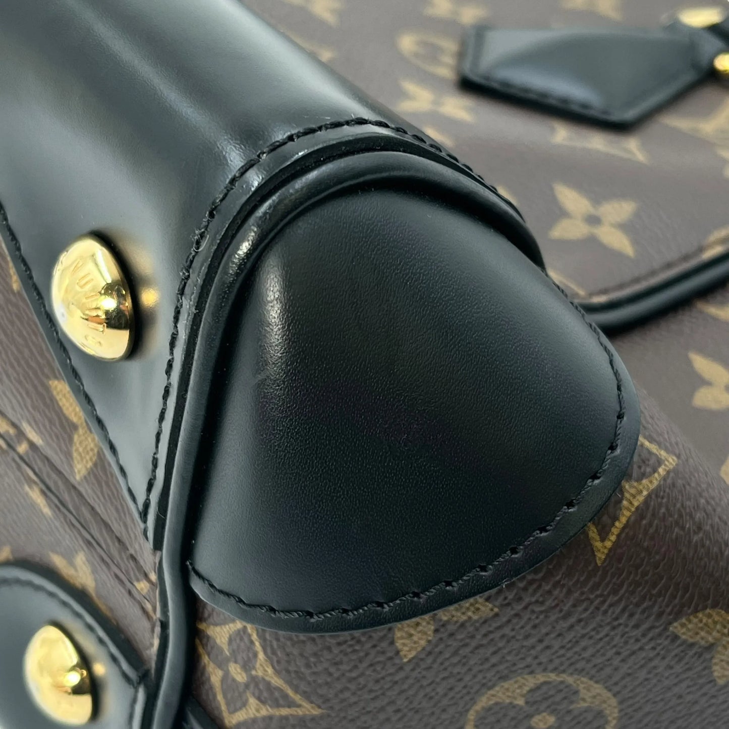 Louis Vuitton Phenix PM Monogram Hand Bag - Brown