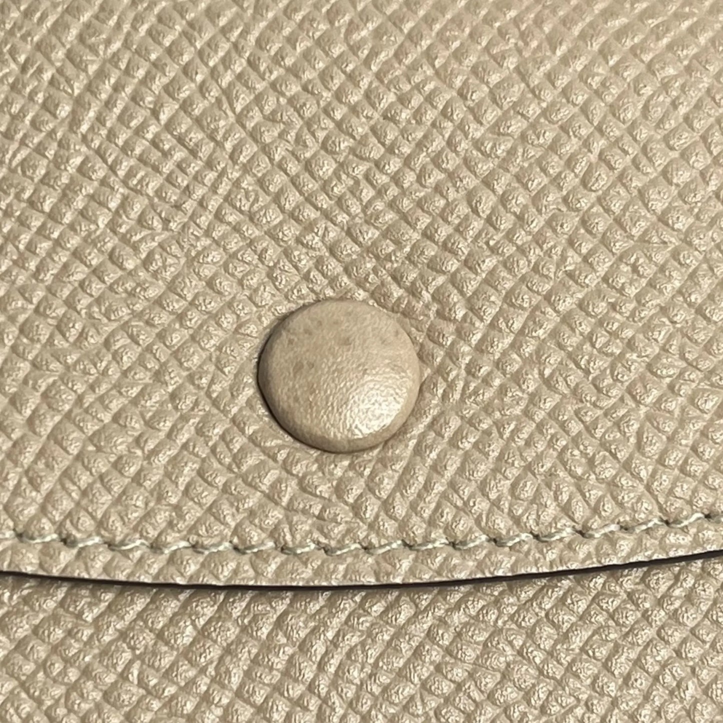 HERMES Bean Mini Business Card Holder Compact Wallet - Beige