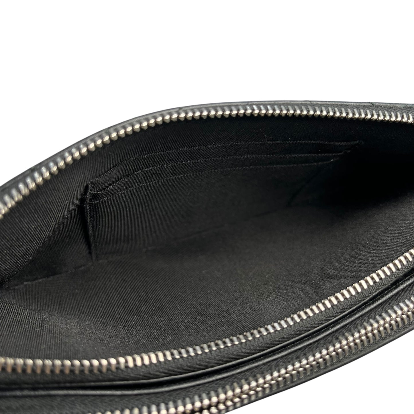 CHANEL Chevron Lambskin Chain Wallet - Black