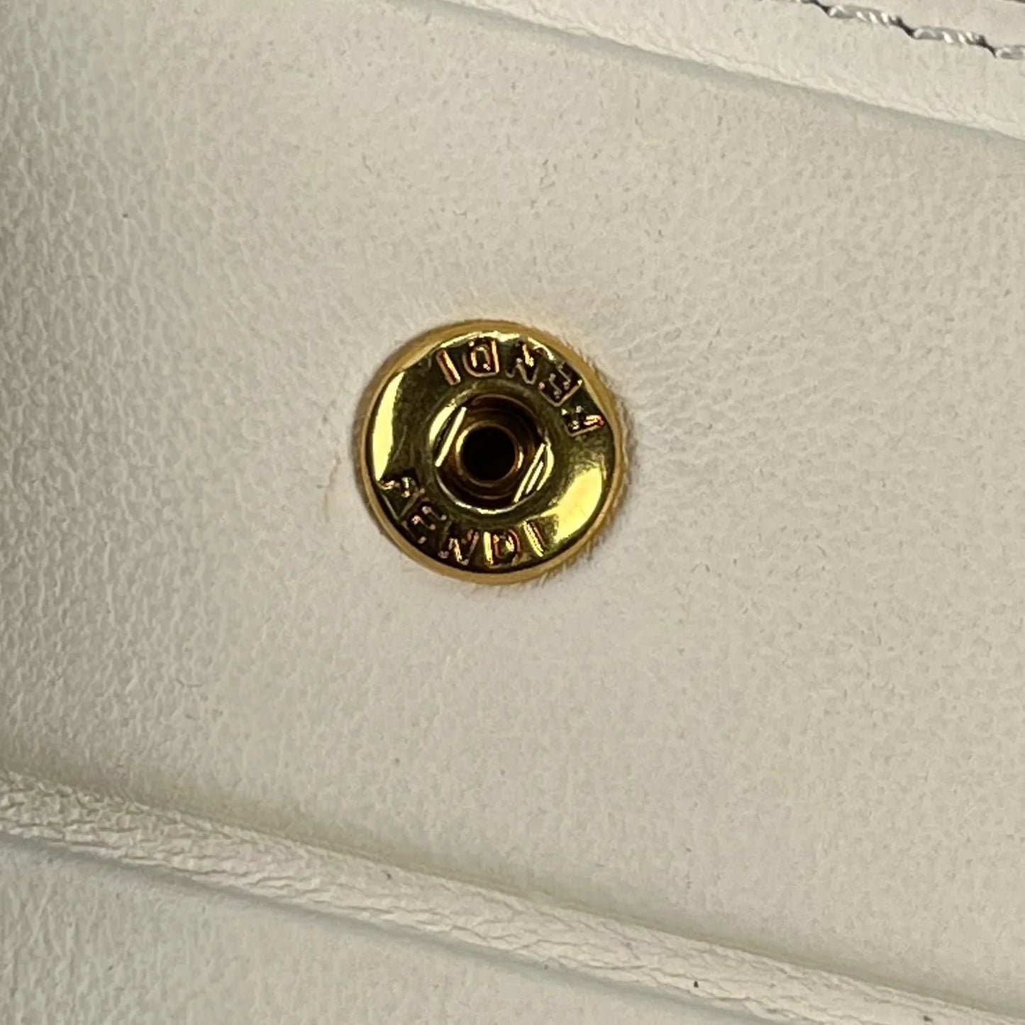 FENDI Phone Case Shoulder Bag - White